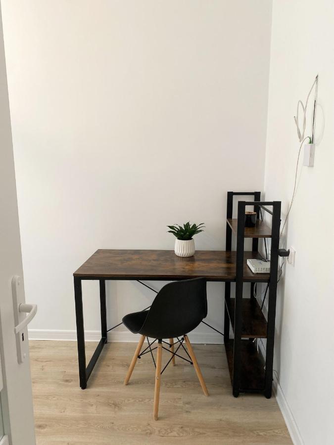 Apartament Midnight Blue Mielec Esterno foto